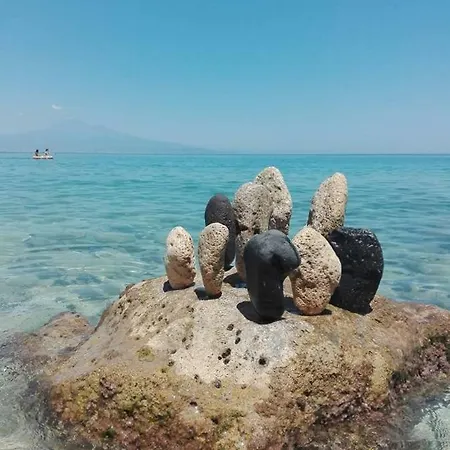 Seeonsea Nyaraló Agnone Bagni